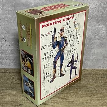 メディコムトイ　ジャッジドレッド Amazon | 希少！1995年製！未組み立て品！ジャッジドレッド 1/9